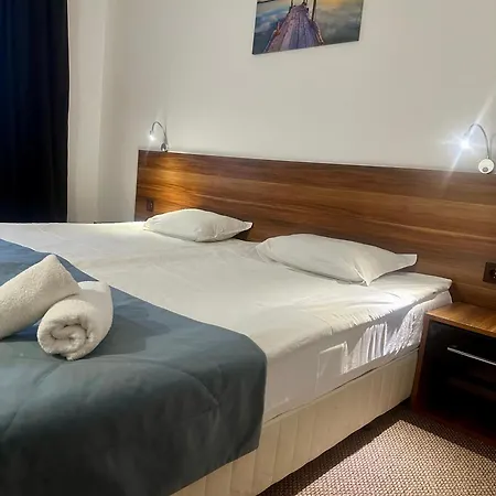 Brilliance Hotel 3*